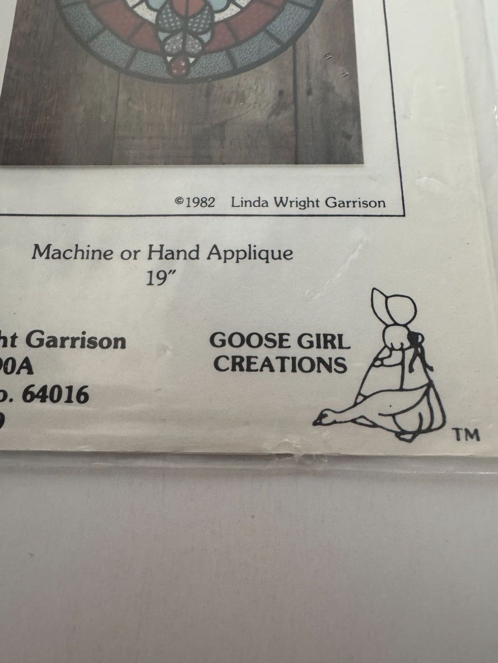 Garrison Goose Girl Creations Quilting Pattern Round Quilted Stained Glass 1980s