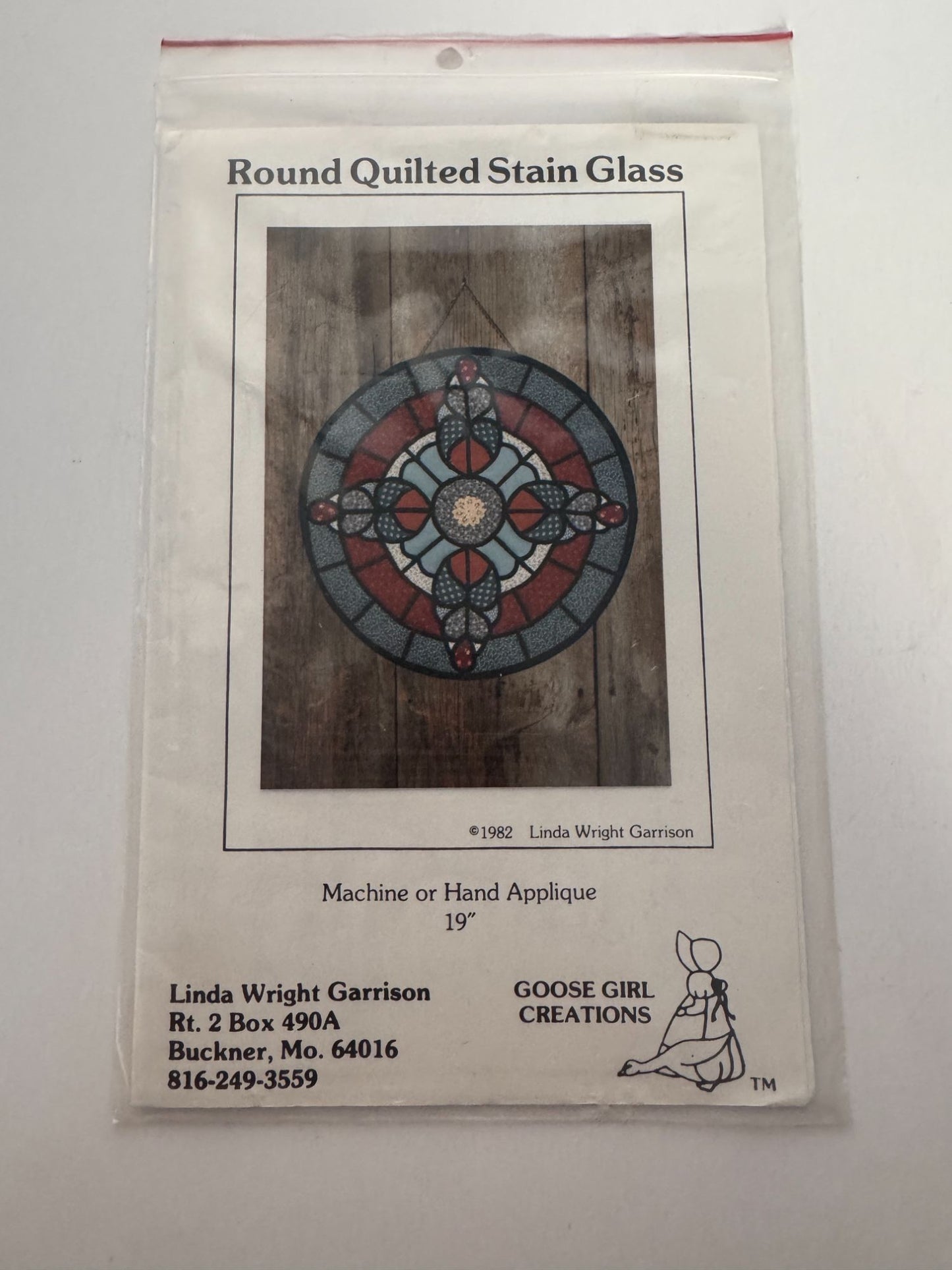 Garrison Goose Girl Creations Quilting Pattern Round Quilted Stained Glass 1980s