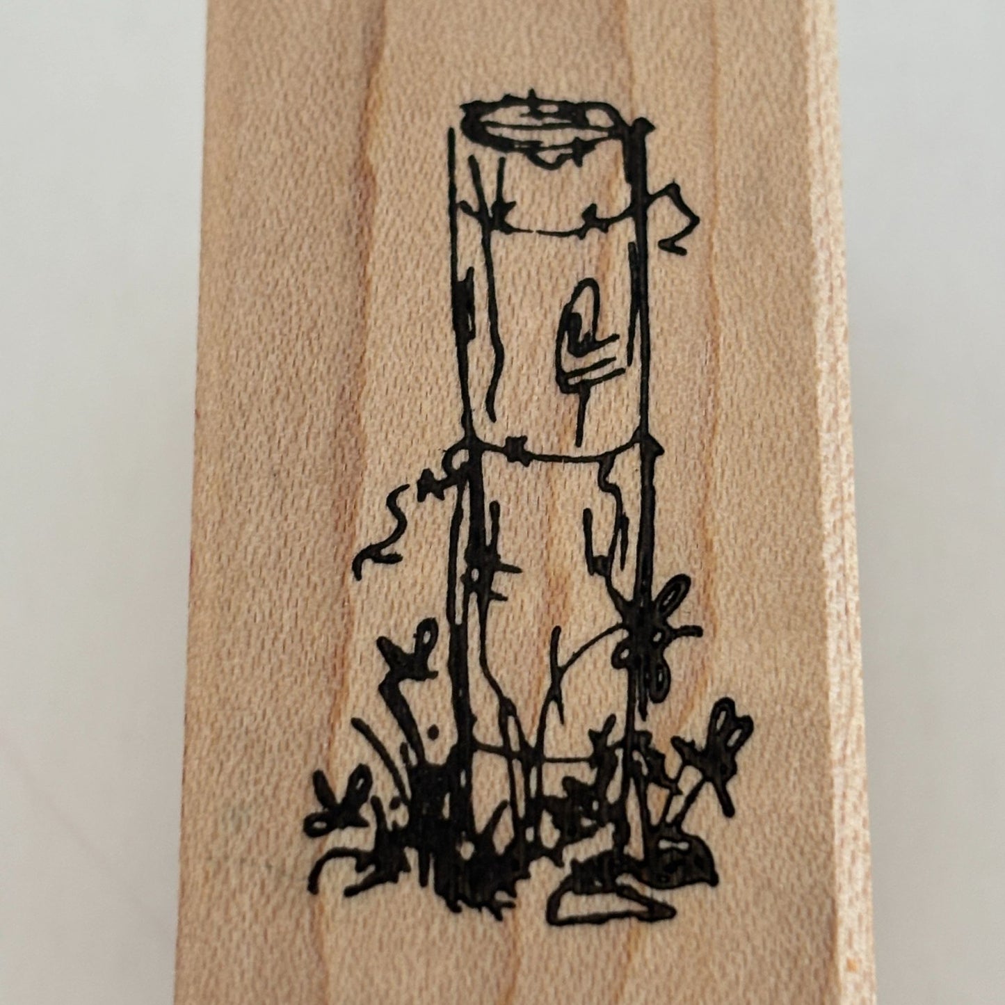 Judith Rubber Stamp Wooden Fence Post Tree Stump Flowers Background Scene Maker