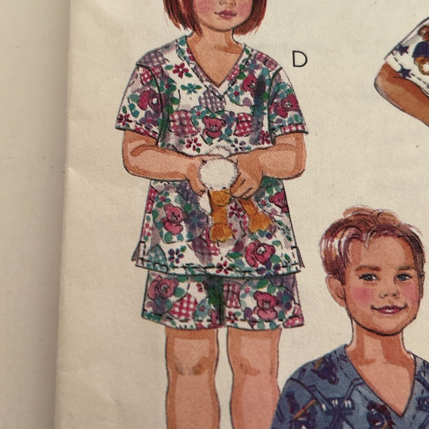 McCalls Sewing Pattern 3016 Childrens Pajamas Nightshirt Top Pants Shorts M L UC