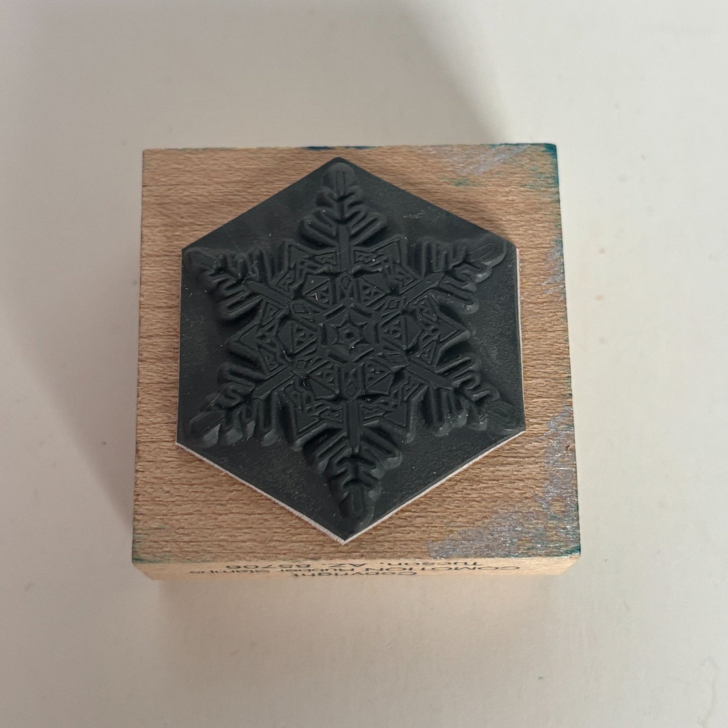 Comotion Rubber Stamp Snowflake Winter Holidays Card Making Snow Wood Mounted