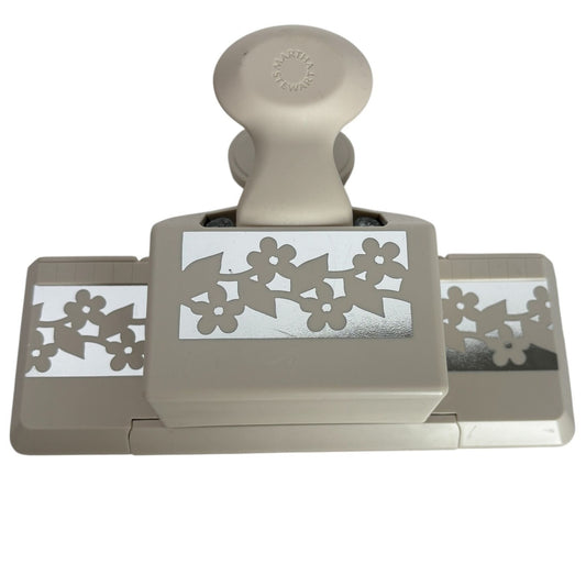 Martha Stewart Paper Punch Blossom Trim Deep Edge Flower Border Card Making Art