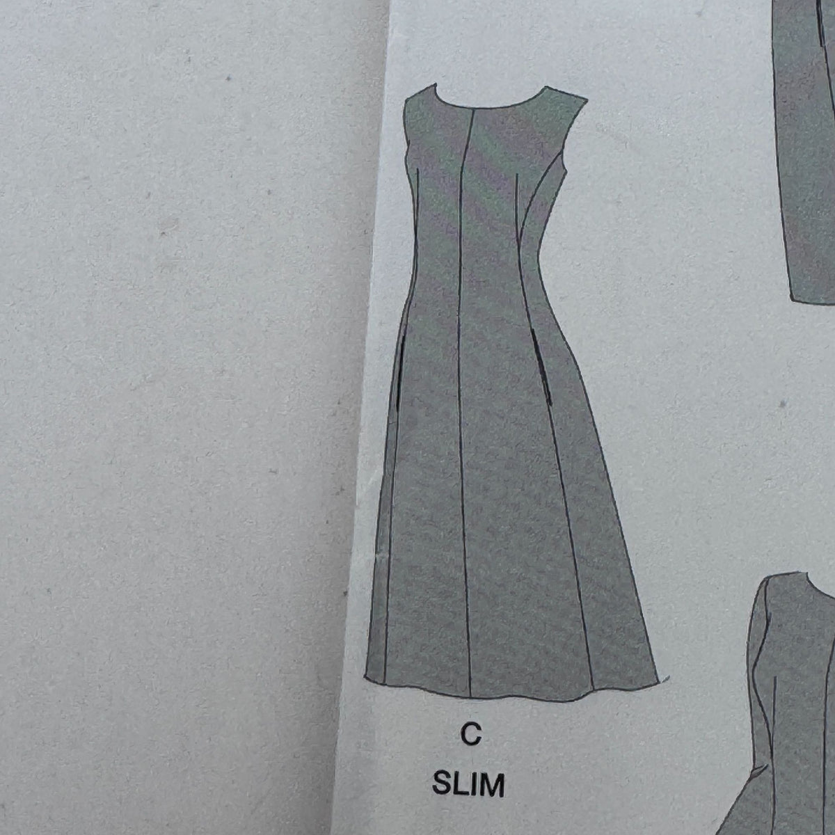 Simplicity Sewing Pattern D0549 Amazing Fit Dress Modern Tailored Pockets Slim Curvy 10-18 Uncut