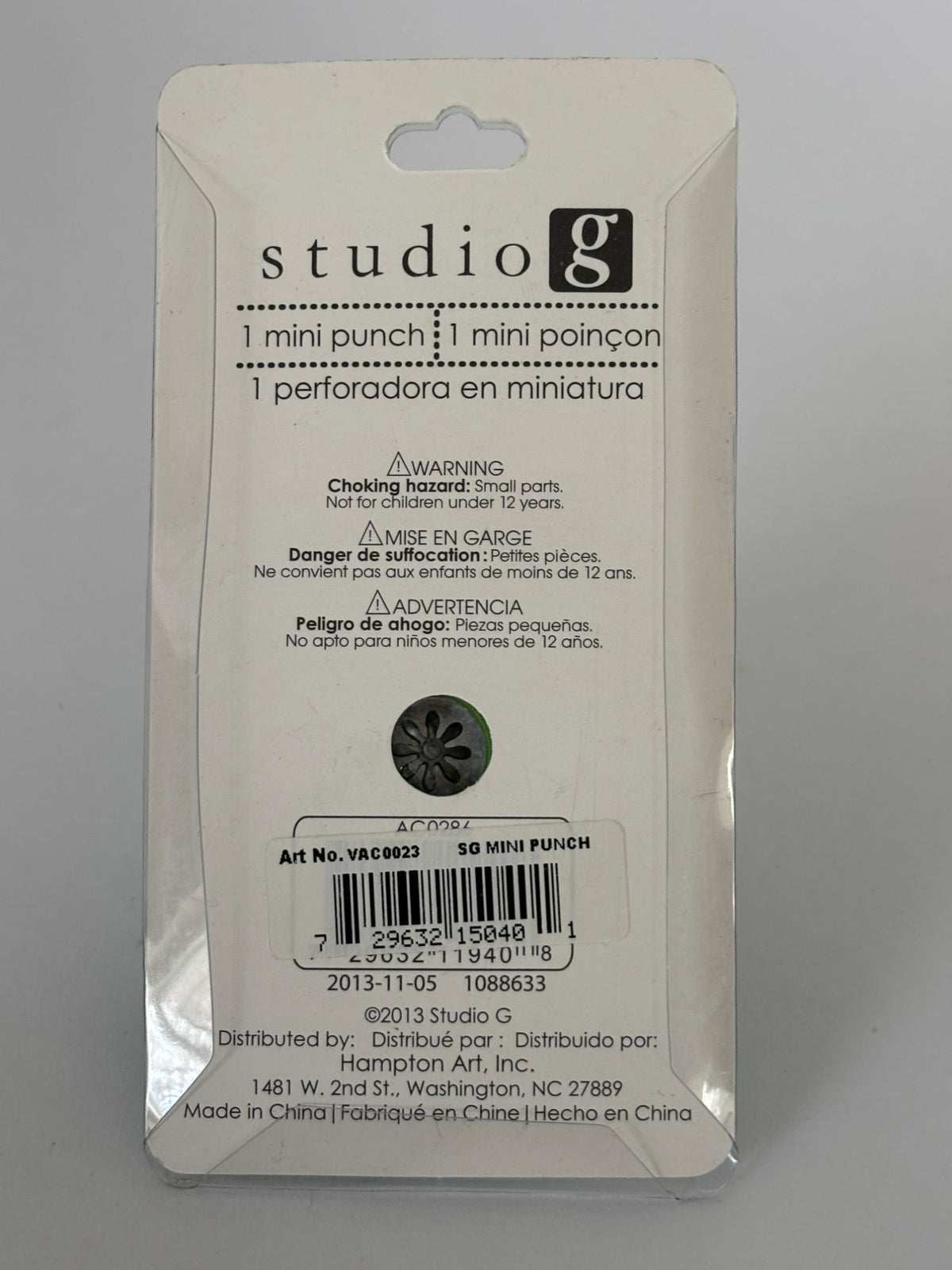Studio G Mini Paper Punch Daisy Flower Confetti Paper Crafting Spring Small New