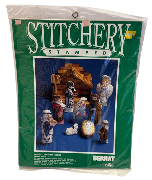 Bernat Stamped Stitchery Nativity Scene Kit Yarn Dolls 1980s Christmas Craft