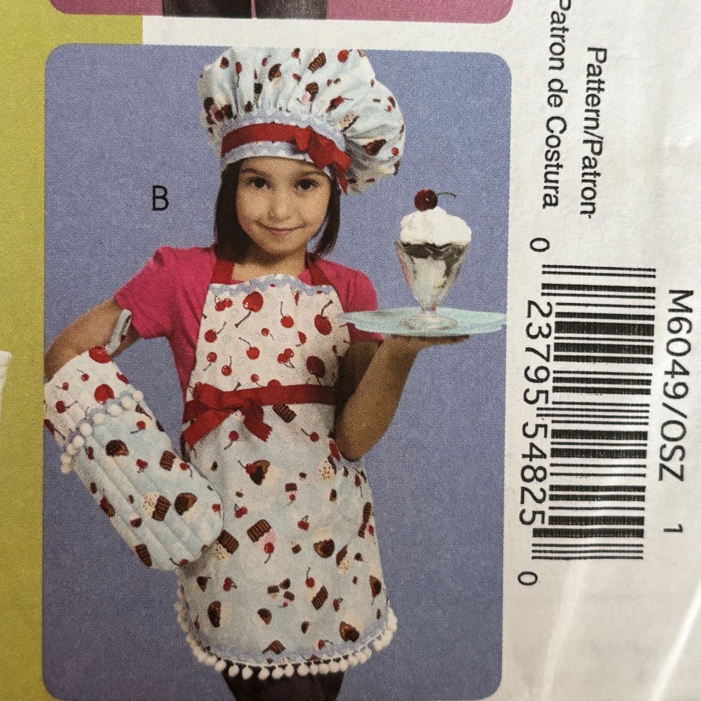 McCalls Sewing Pattern M6049 Kids Kitchen Apron Chef Hat Cooking Costume Baker 3-8 Uncut