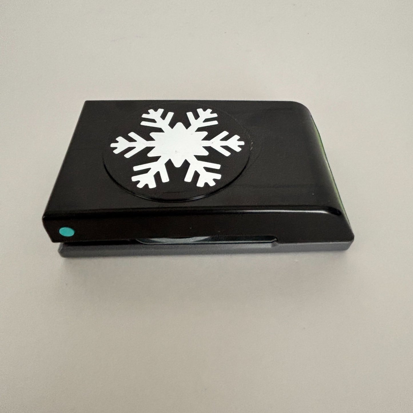 EK Success Snowflake Shape Punch Christmas Card Making Nordic Craft Large PSN L Snow