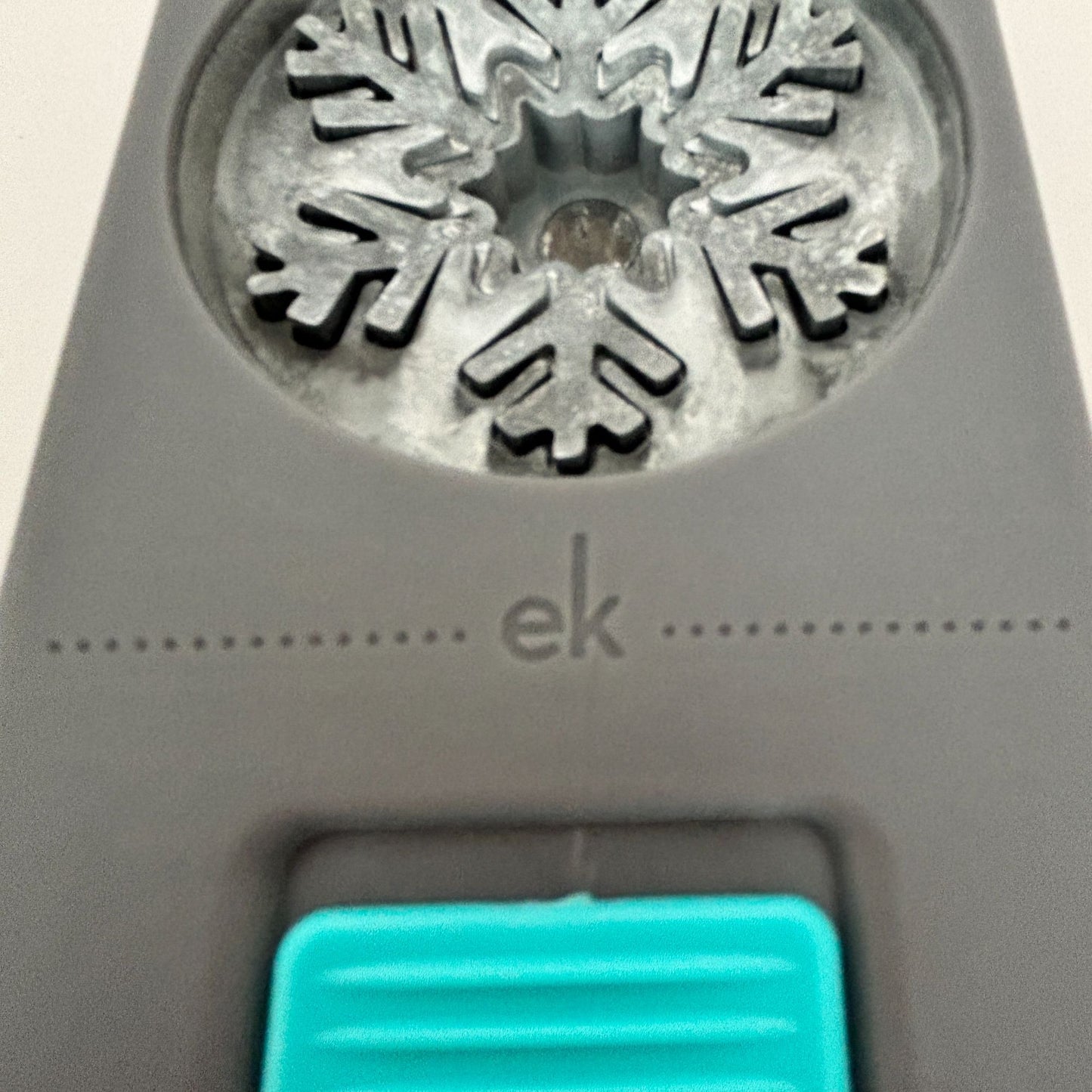 EK Success Snowflake Shape Punch Christmas Card Making Nordic Craft Large PSN L Snow
