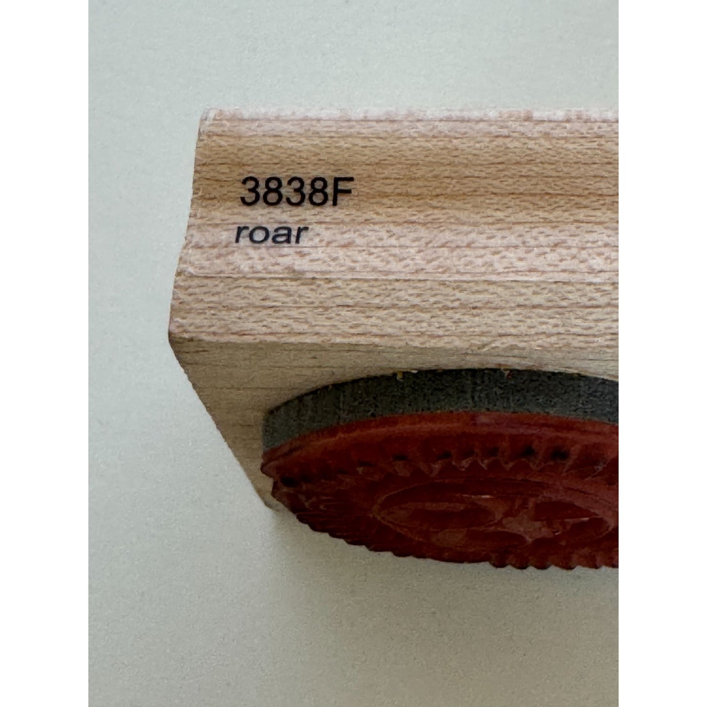 Penny Black Rubber Stamp Roar Lion Zoo Crew Circus Animal Thinking Pose 3838F