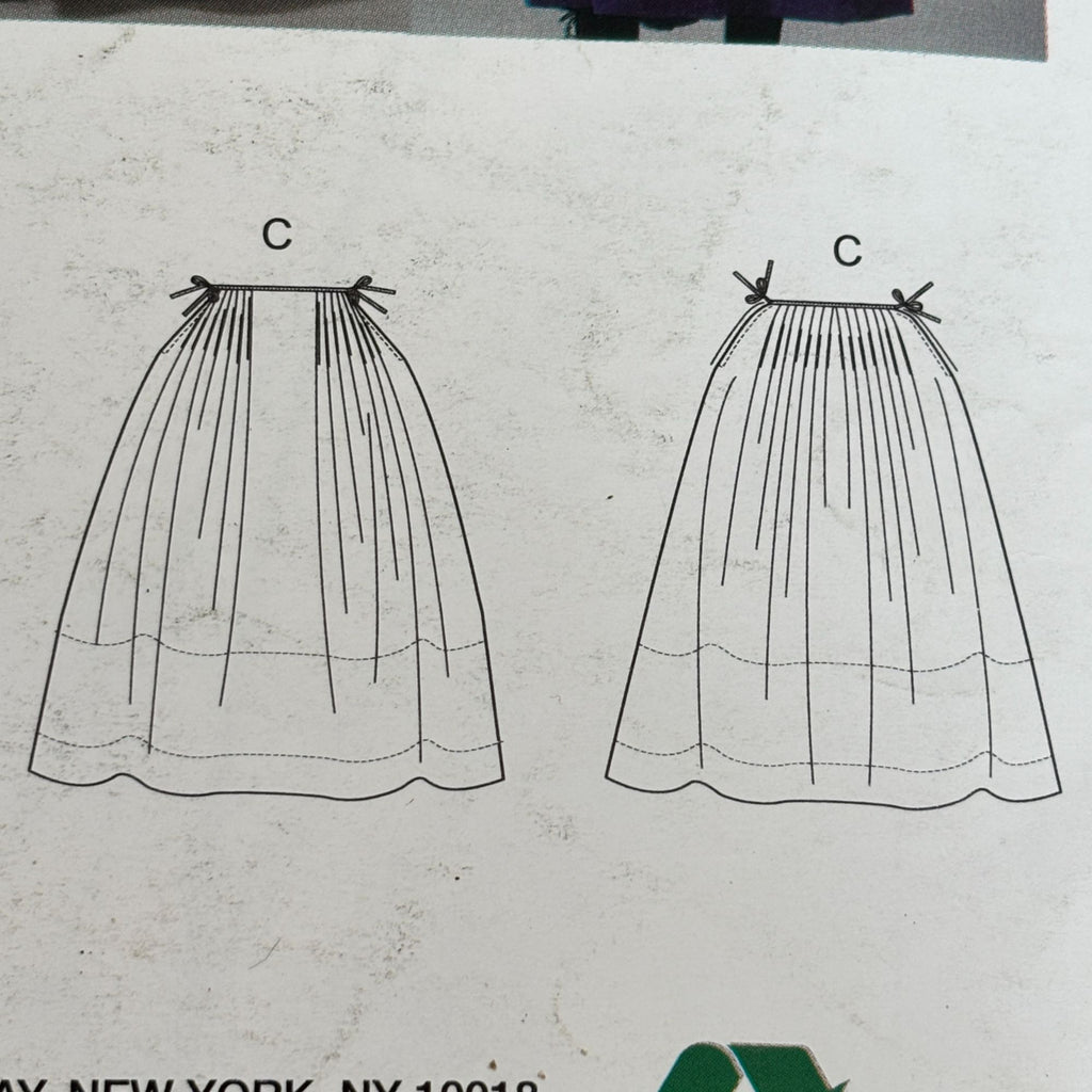 McCalls Cosplay Sewing Pattern M2089 Abigail Medieval Dress Renaissance Gown Costume 14-22 Uncut