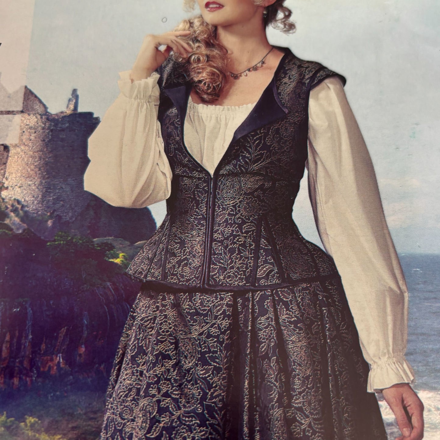 McCalls Cosplay Sewing Pattern M2089 Abigail Medieval Dress Renaissance Gown Costume 14-22 Uncut
