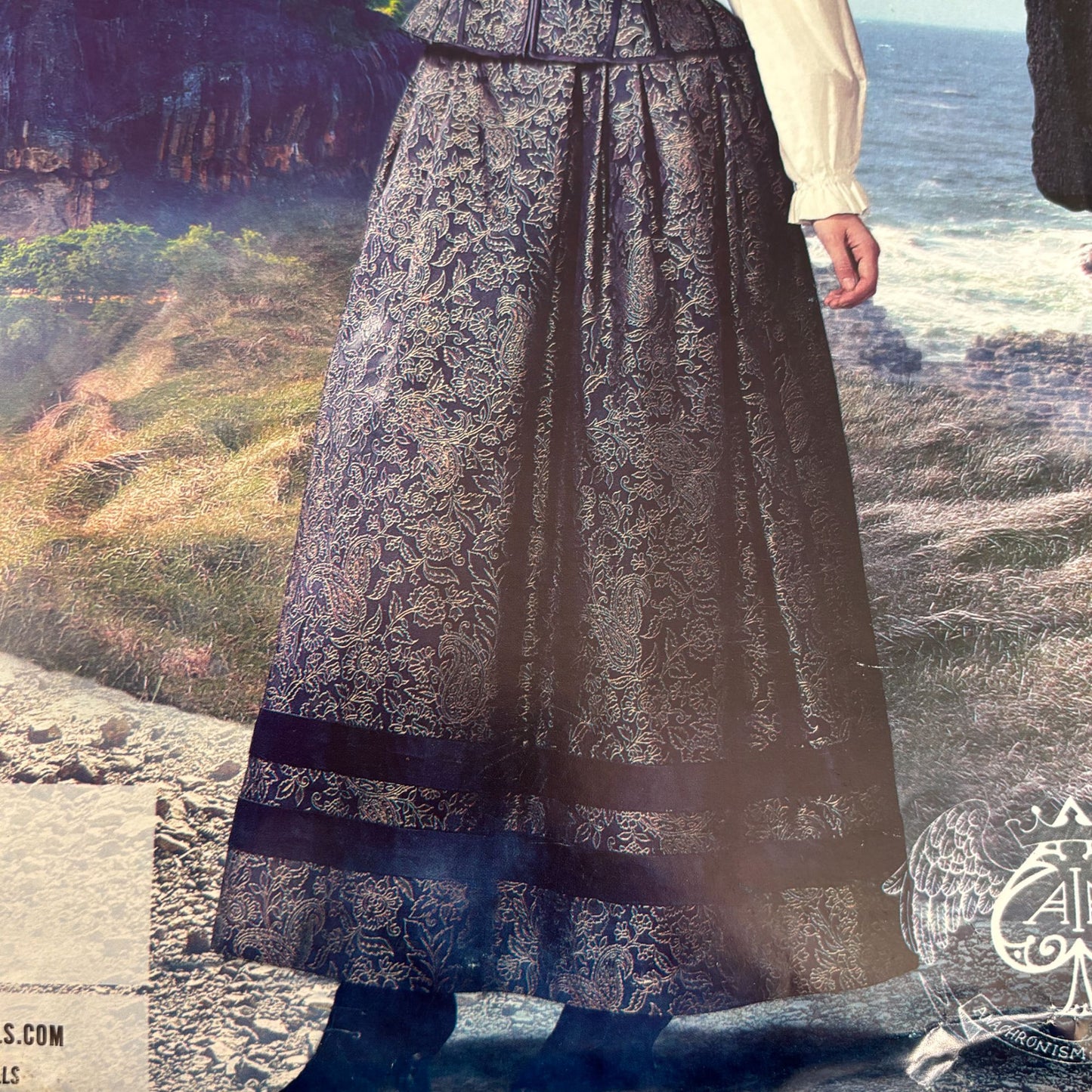 McCalls Cosplay Sewing Pattern M2089 Abigail Medieval Dress Renaissance Gown Costume 14-22 Uncut