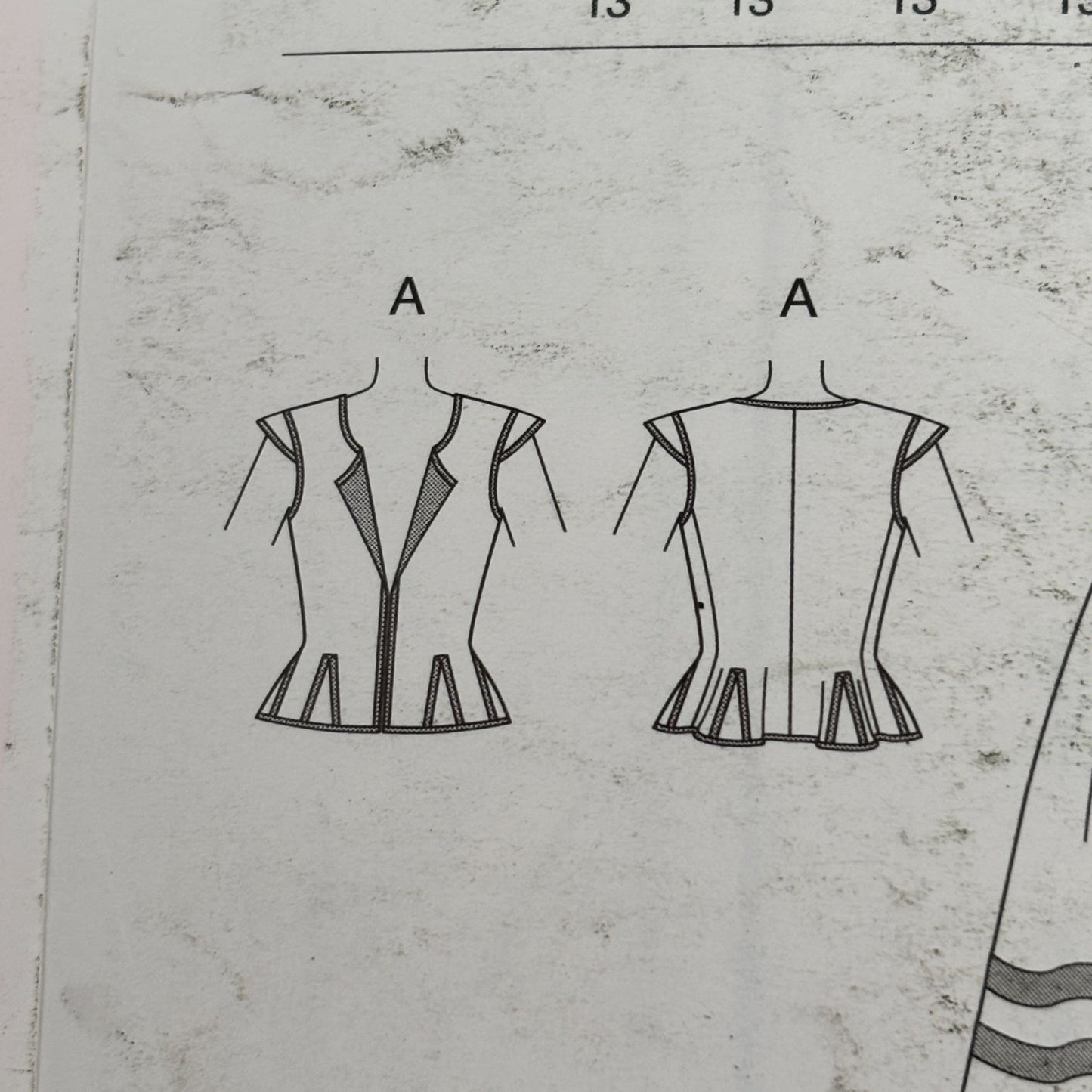 McCalls Cosplay Sewing Pattern M2089 Abigail Medieval Dress Renaissance Gown Costume 14-22 Uncut