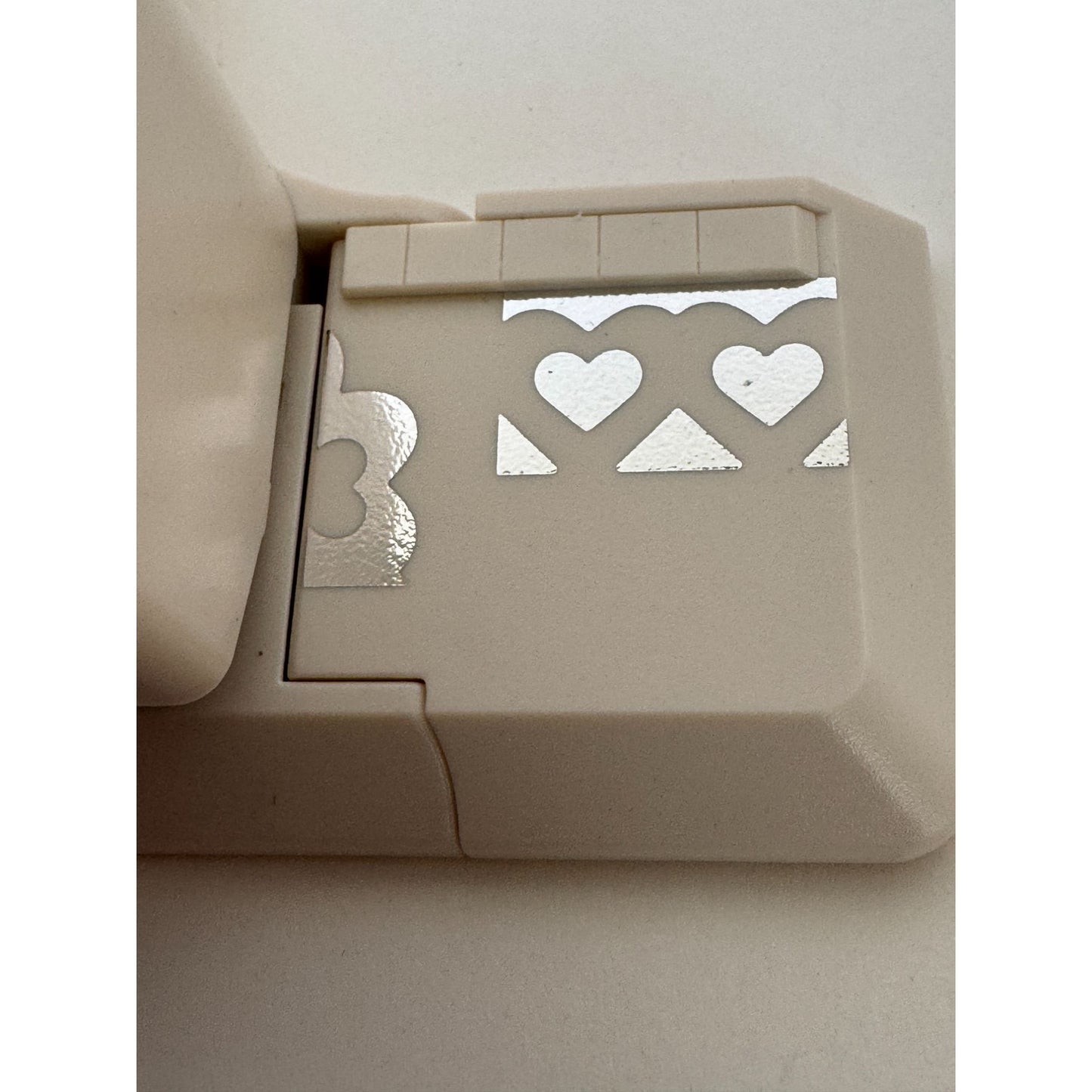 Martha Stewart Edge Punch Scalloped Double Heart Border Trim Paper Craft Rare