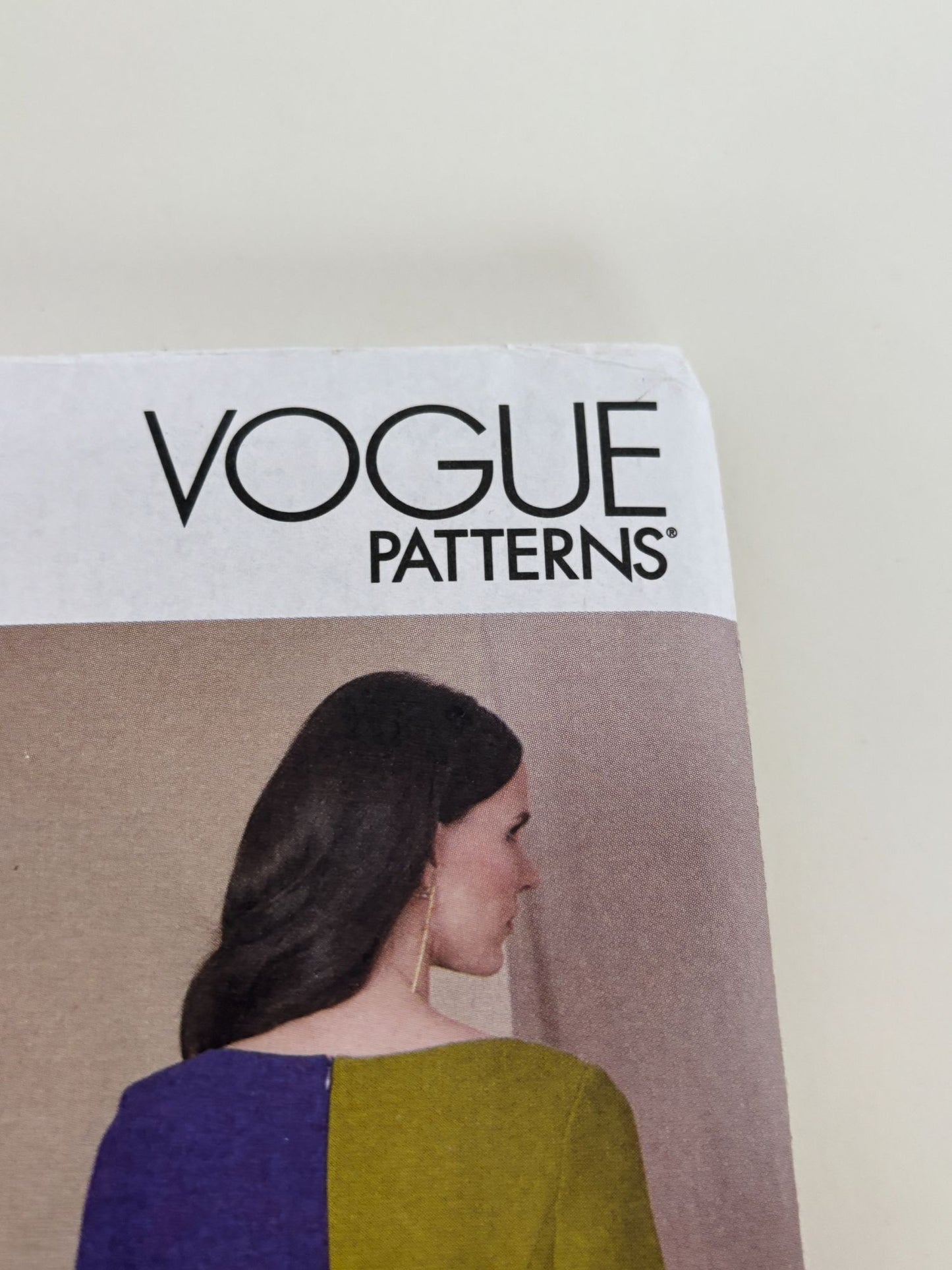 Vogue Sewing Pattern V1819 Sheath Dress Color Block Work Career Fall 8-16 Uncut