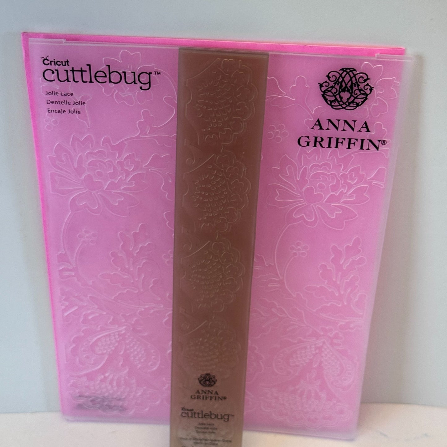 Cricut Cuttlebug Anna Griffin Jolie Lace Embossing Folder and Border Set Cardmaking Tool 5x7