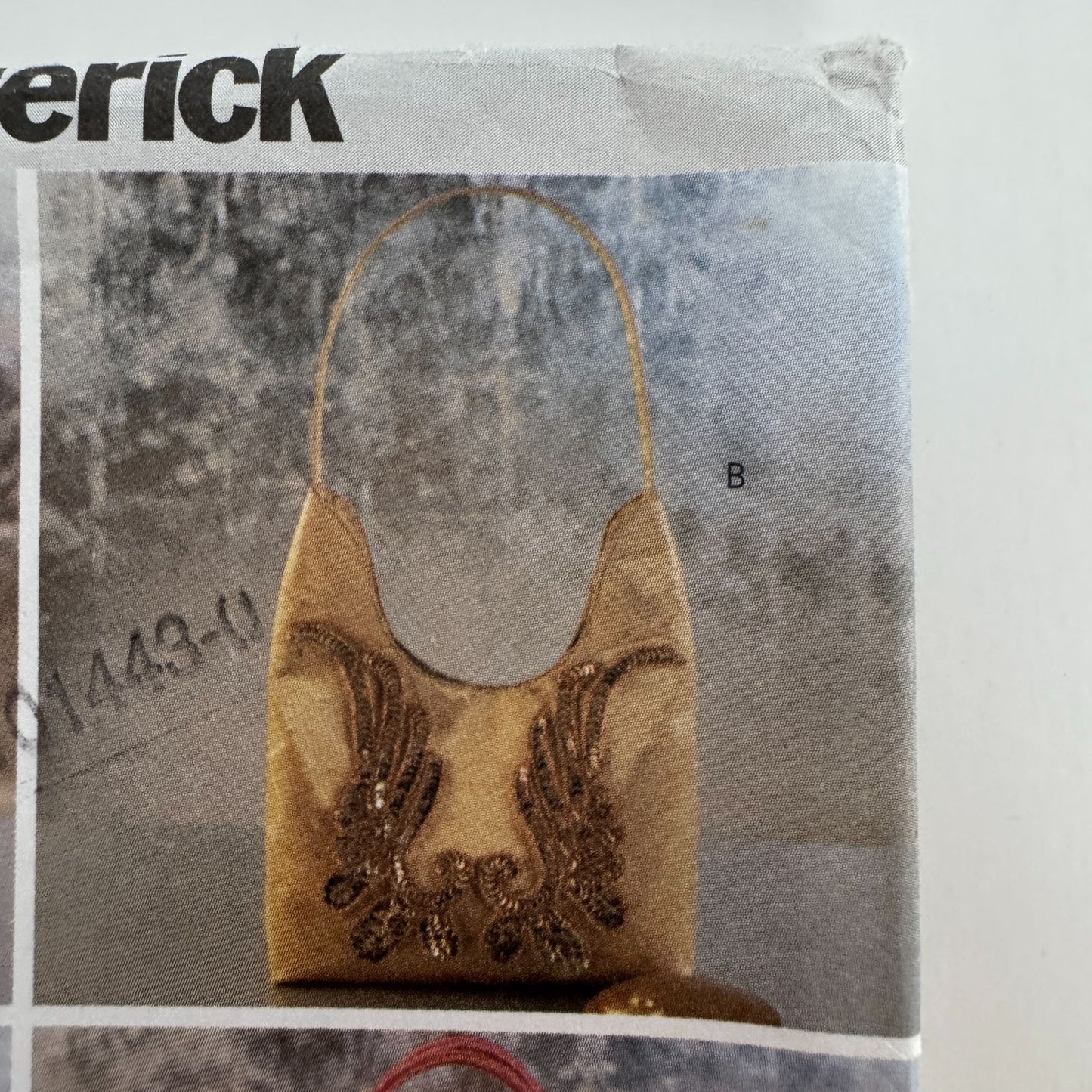 Butterick Sewing Pattern 6907 Evening Bag Purse Fashion Accessory Formal Handbag