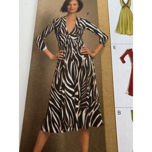 Vogue Sewing Pattern V8489 Dress V-Neck Back Zipper Multiple Styles Easy 8-16 UC
