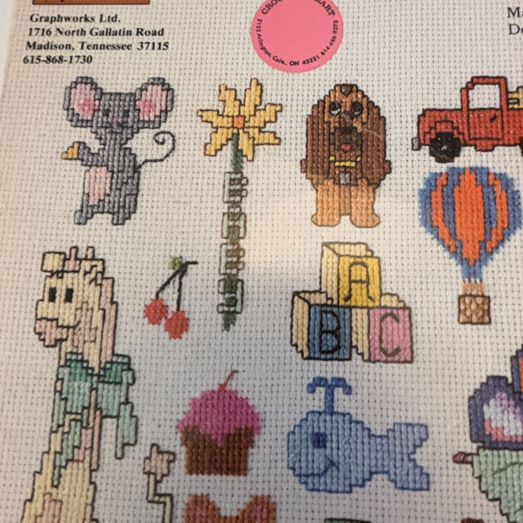 Graphworks Cross Stitch Patterns Leaflet Mini Motif Baby Childrens Clothes V2