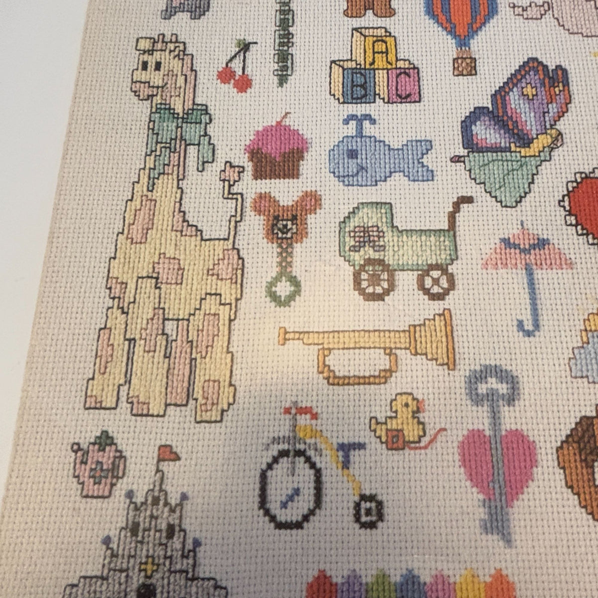 Graphworks Cross Stitch Patterns Leaflet Mini Motif Baby Childrens Clothes V2
