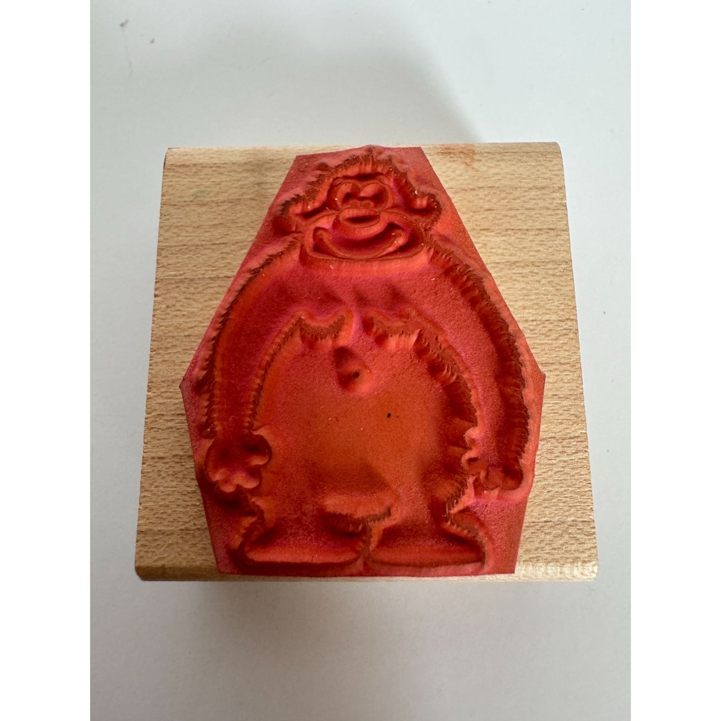 DOTS Wood Mounted Rubber Stamp G121 Gorilla Ape Zoo Animal Smiling Card Making