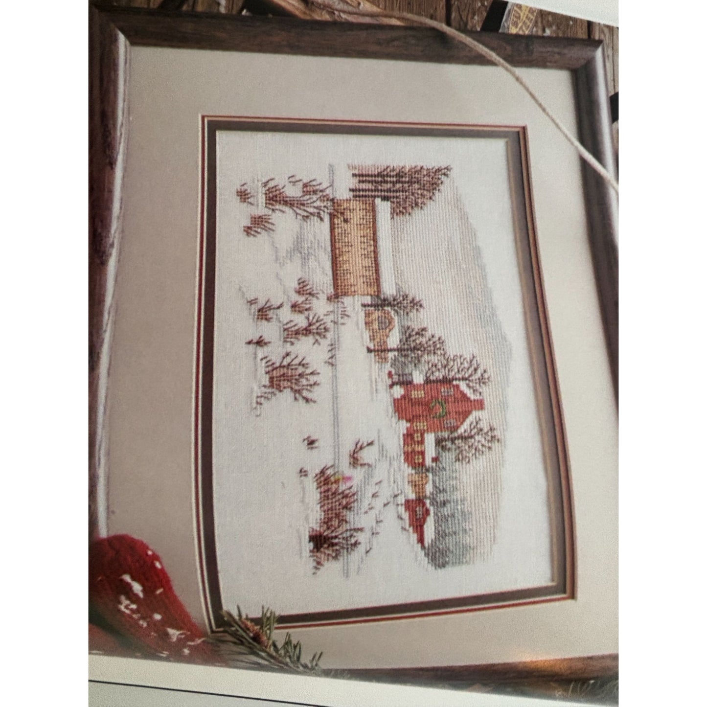 Leisure Arts Magazine December 1988 Cross Stitch Santa Christmas Stockings Knit
