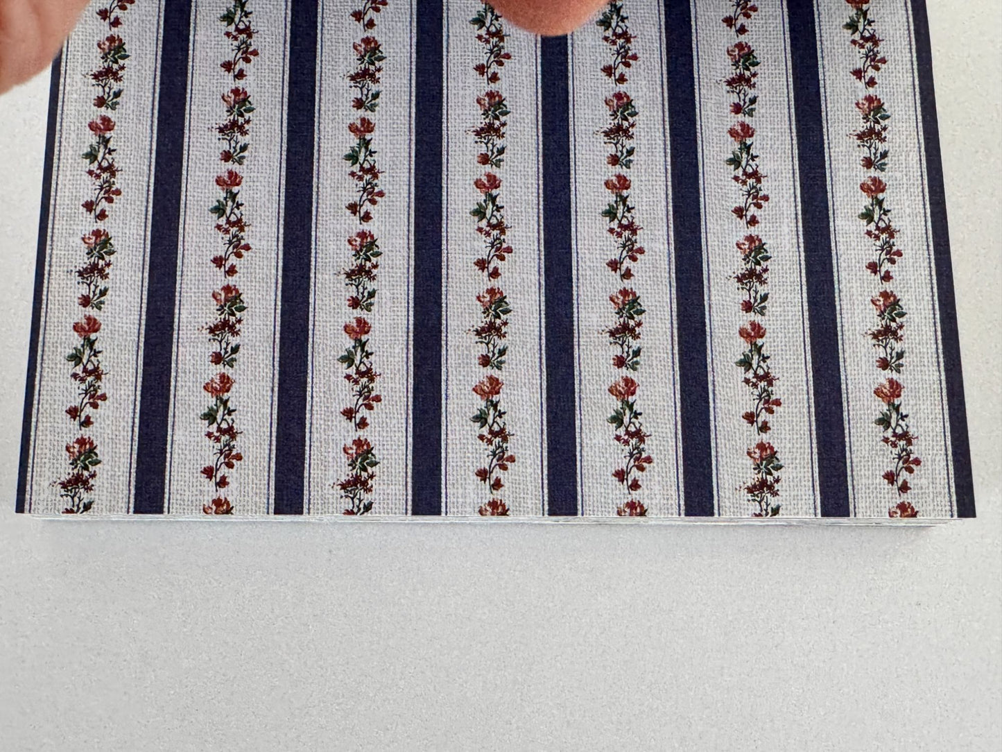 The Paper Studio Blue Barn Farm 68-Sheet Cardstock Pad 4.5x6.5 Scrapbook Partial