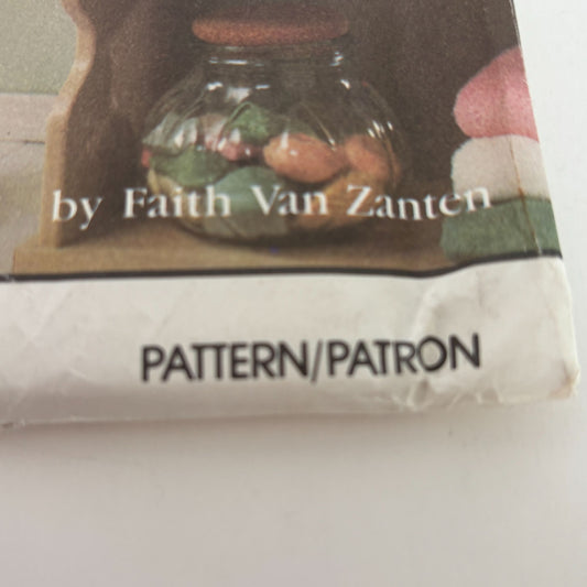 Simplicity Crafts Sewing Pattern 8320: Bathroom Bunnies