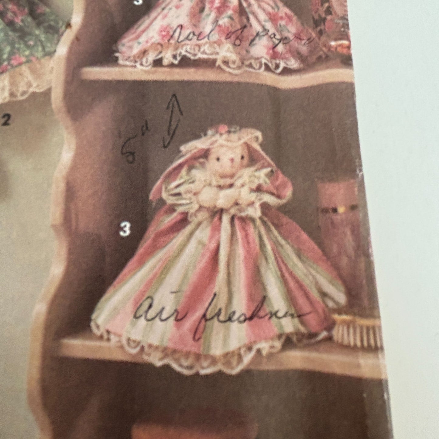 Simplicity Crafts Sewing Pattern 8320: Bathroom Bunnies