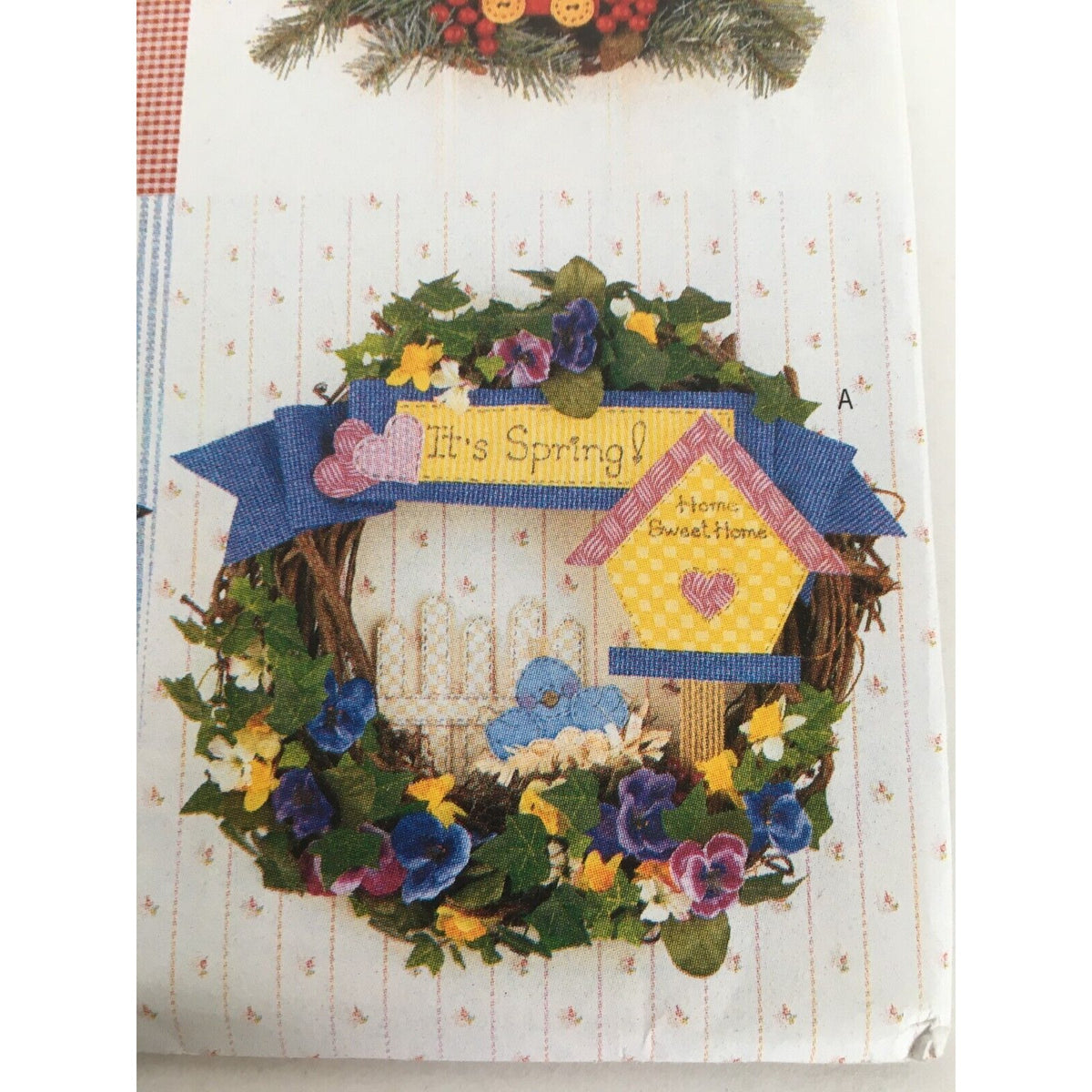 Butterick Sewing Pattern 4225 No-Sew Four Seasonal Wreaths Fall Christmas Uncut