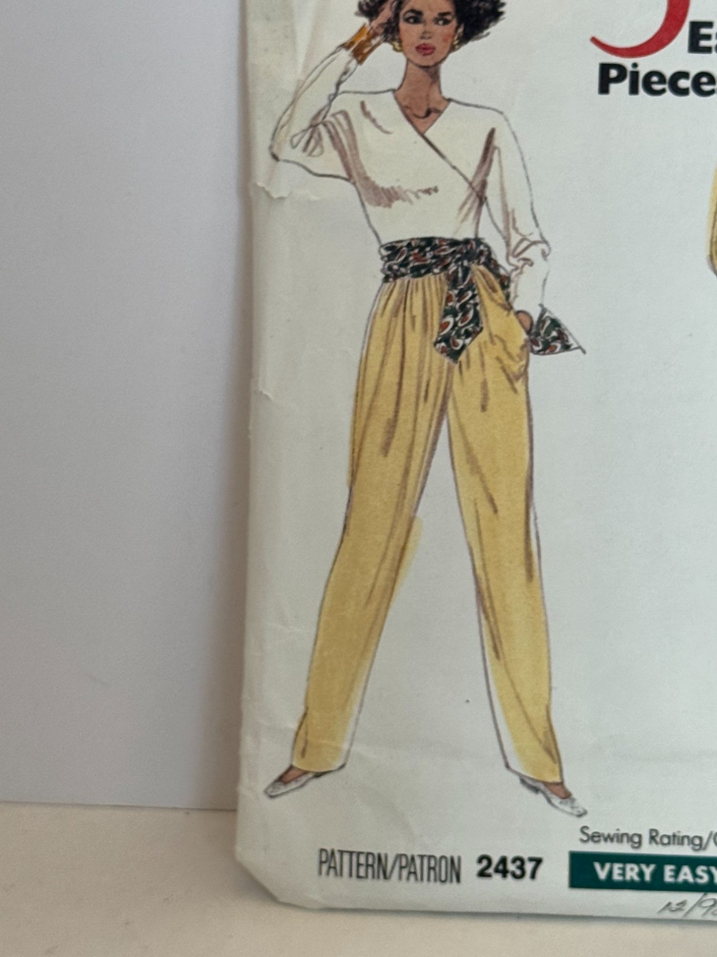 Vogue Sewing Pattern 2437 5 Easy Pieces Jacket Top Skirt Pants Outfit UC 8 10 12