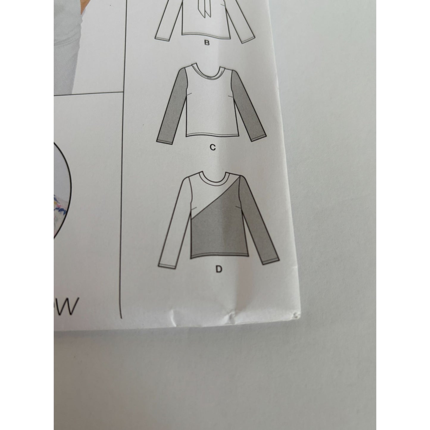 Simplicity Sewing Pattern S9579 Adaptive Top Shirt Blouse Easy Work Career 14-22