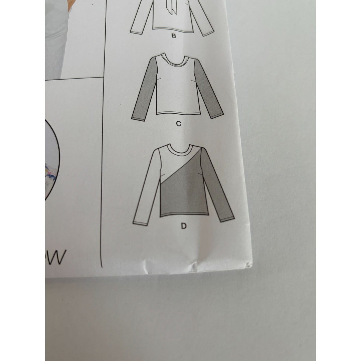 Simplicity Sewing Pattern S9579 Adaptive Top Shirt Blouse Easy Work Career 14-22