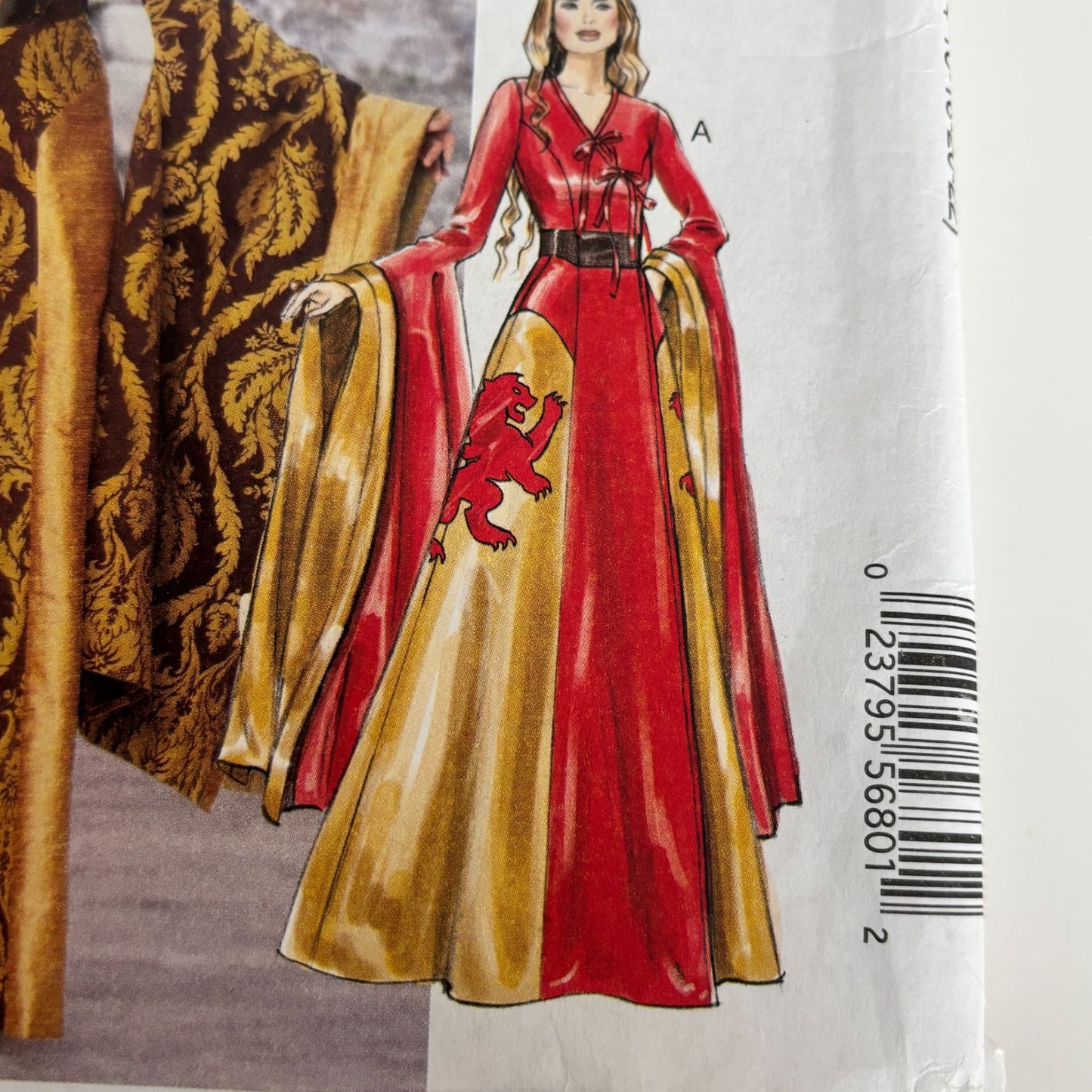 McCalls Sewing Pattern M6940 Medieval Gown Fantasy Dress Costume Renaissance 14-22 Uncut
