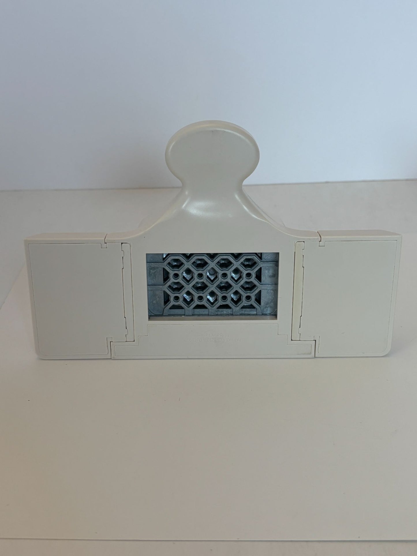 Martha Stewart Deep Edge Punch Trellis Train Fence Paper Craft Border Cardmaking