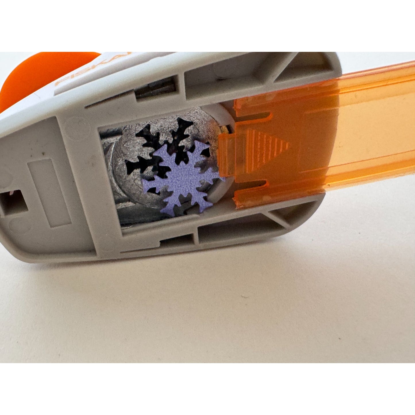 Fiskars Lever Paper Punch Small Snowflake 5/8 inch Christmas Holidays Cardmaking