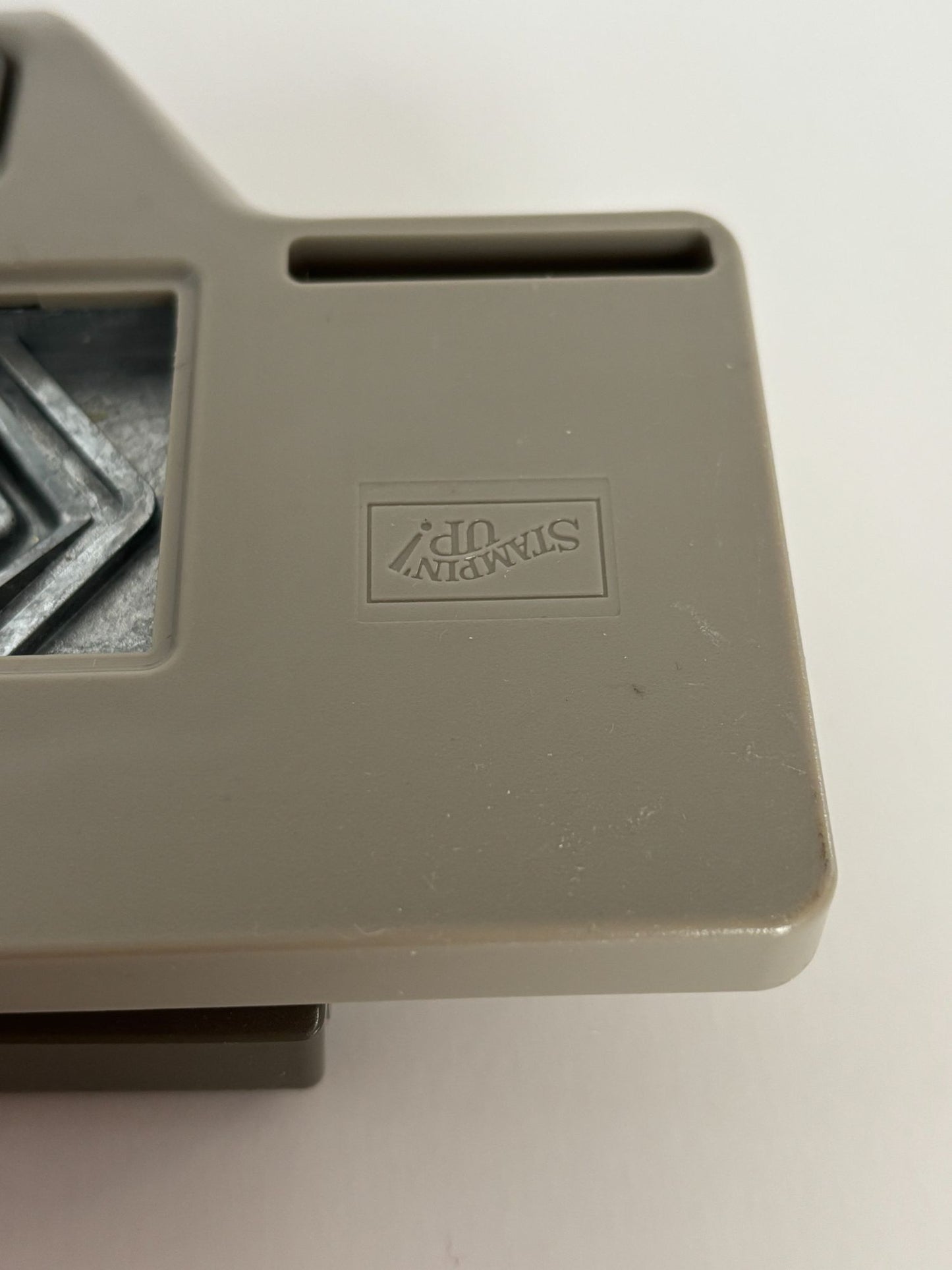 Stampin Up Chevron Border Paper Punch Arrow Craft Tool Card Making Scrapbooking