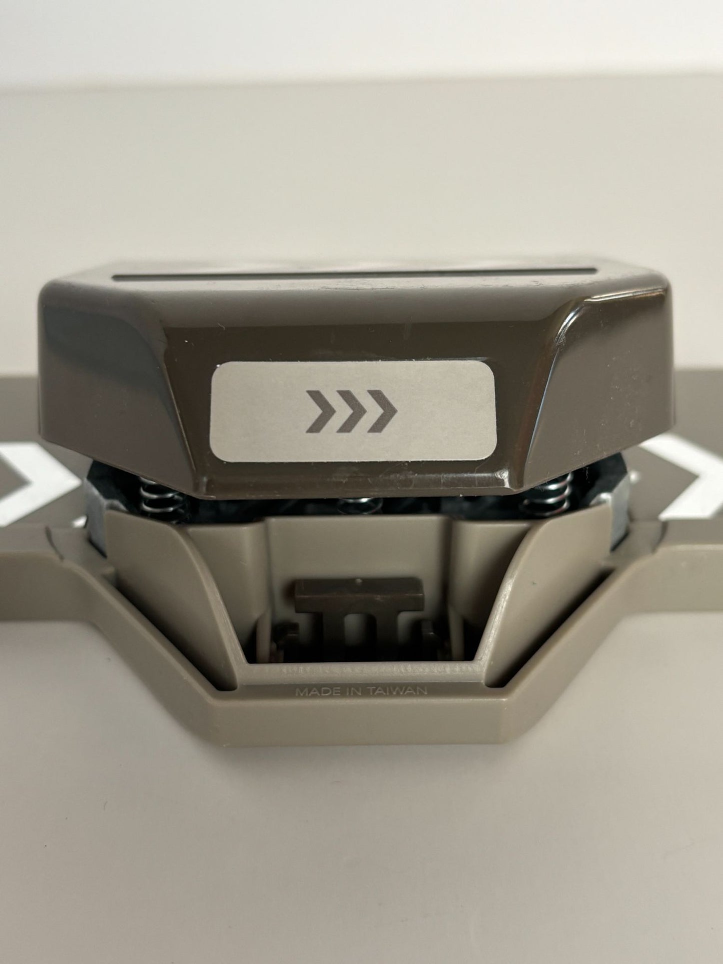 Stampin Up Chevron Border Paper Punch Arrow Craft Tool Card Making Scrapbooking