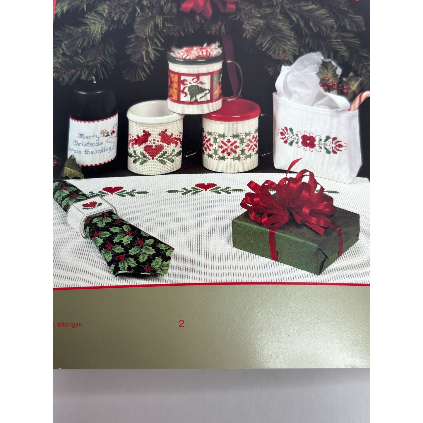 Gloria and Pat A Christmas Celebration Cross Stitch Pattern Book Nativity DMC