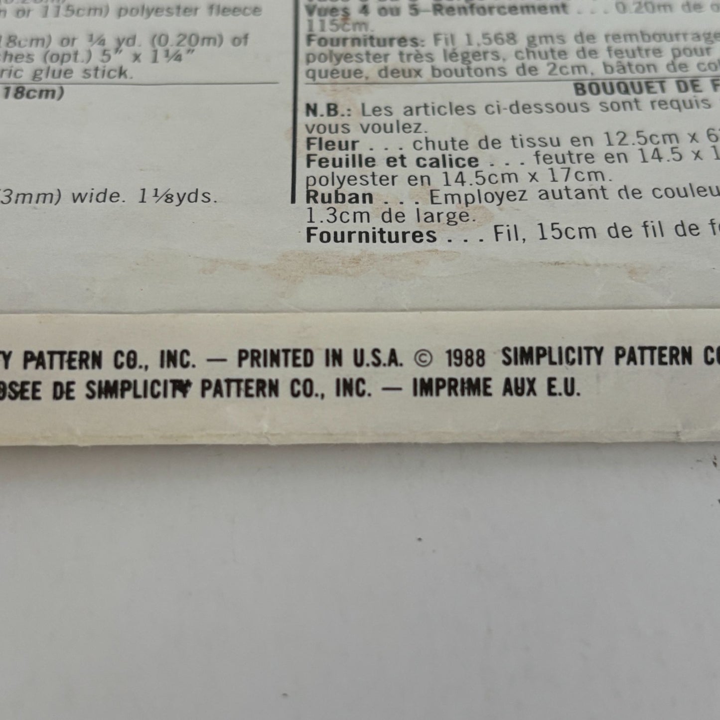 Simplicity Crafts Sewing Pattern 8538: Stuffed Animals