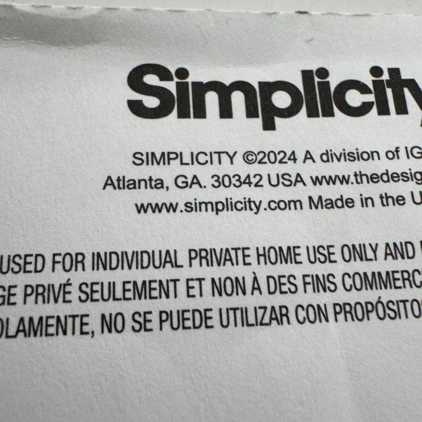 Simplicity Sewing Pattern R12180 Knit Vest and Tops Fall Easy Unisex XS-XXL UC