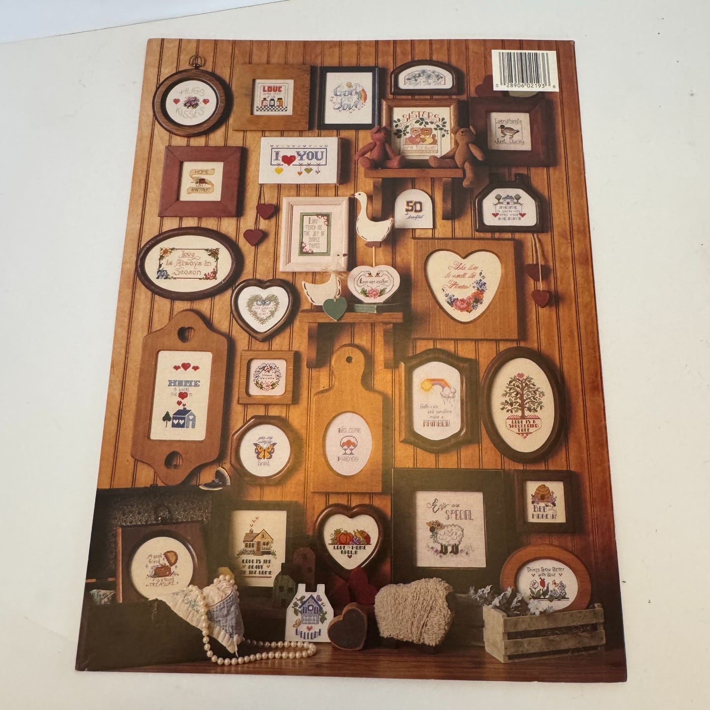 Leisure Arts Short and Sweet Leaflet 2193 Miniature Sayings Kooler Design Studio