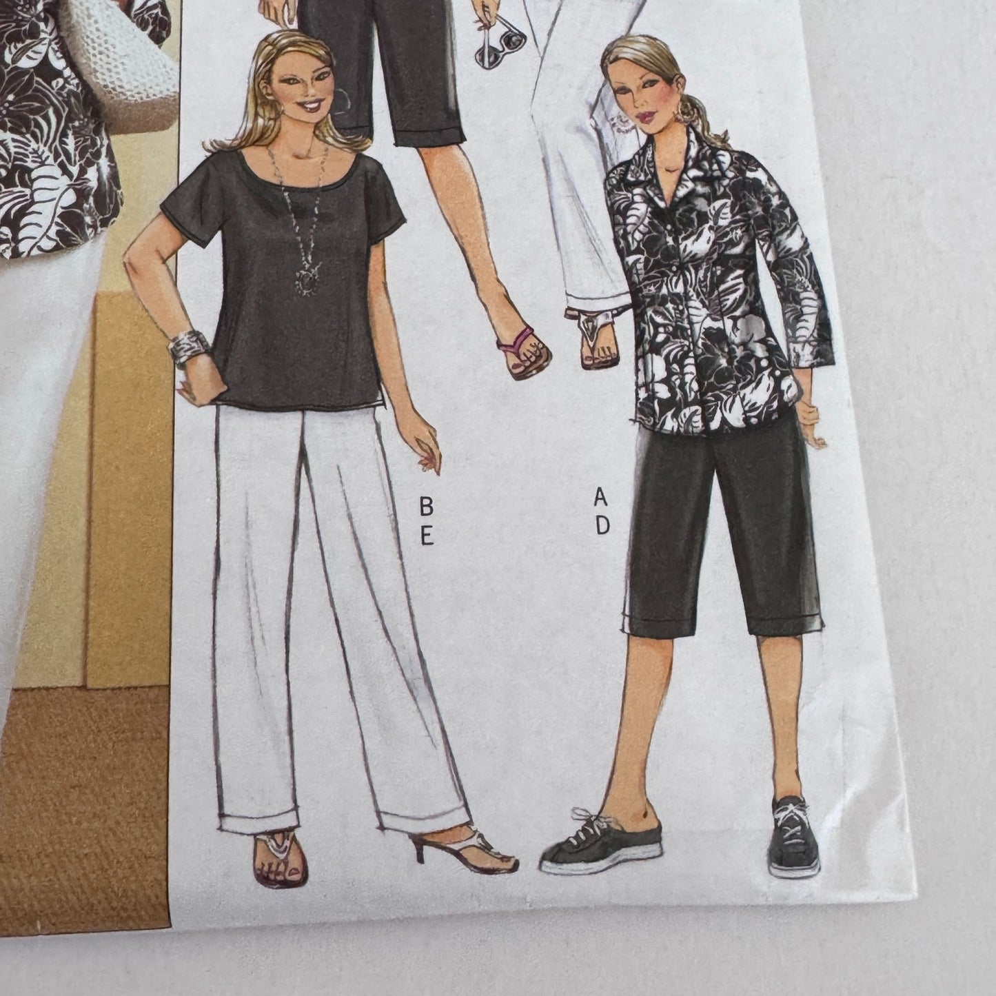 Butterick Sewing Pattern B4819 Shirt Tops Shorts Pants Easy Wardrobe 26W-32W Uncut Casual Cruise