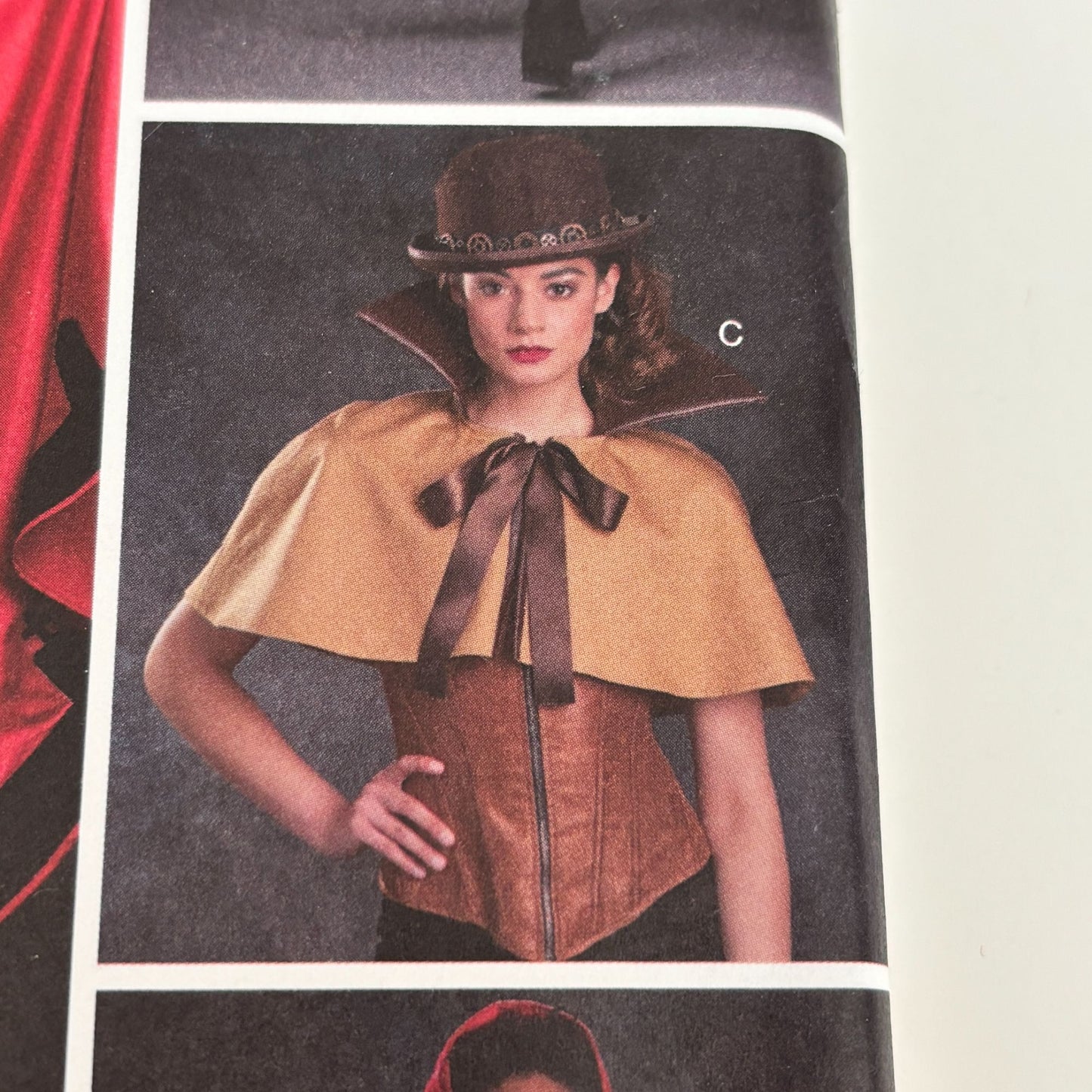 Simplicity Sewing Pattern S9008 Hooded Cape Fantasy Cloak Halloween Cosplay 10-20 Uncut