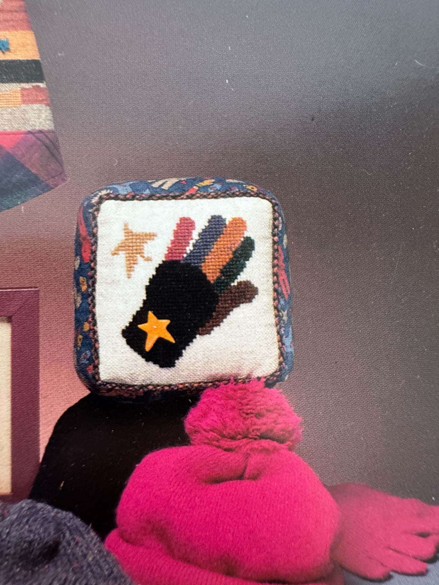 Heart In Hand Needleart Cross Stitch Pattern Winter Warmings Season Glove Hat