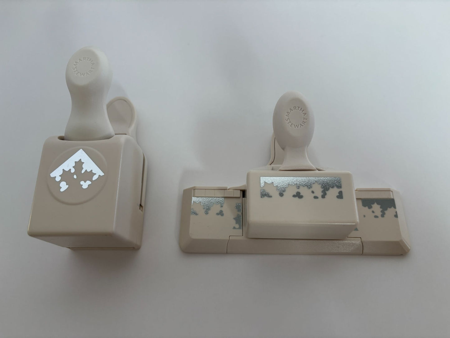 Martha Stewart Paper Punches Holly Leaves Christmas Card Making Corner Border