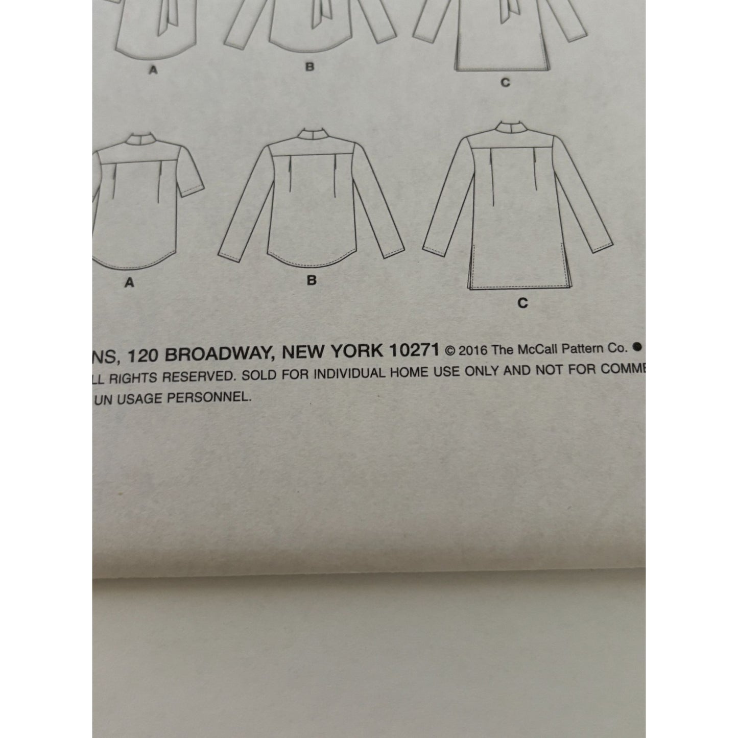 Vogue Sewing Pattern V9204 Misses Top Shirt Blouse Sizes 14-22 Easy Career Uncut