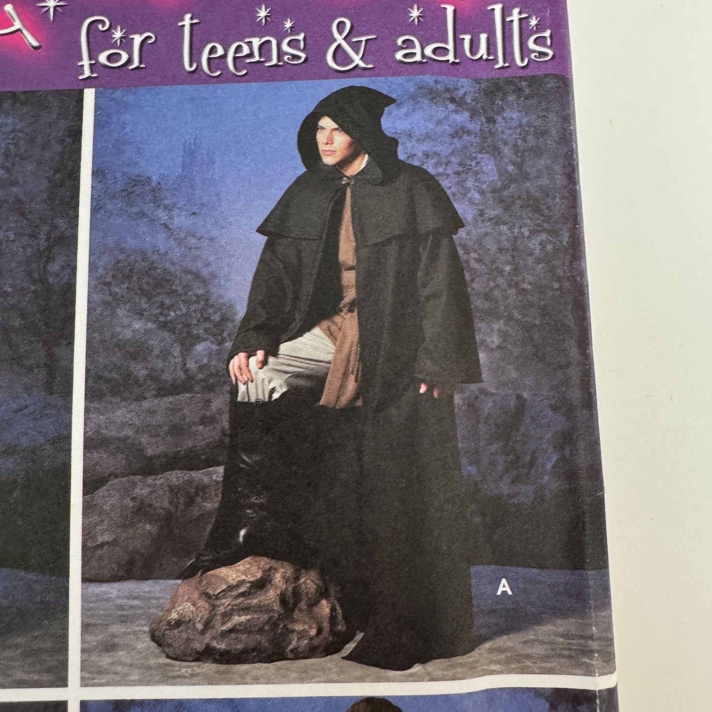 Simplicity Sewing Pattern 5840 Hooded Cloak Robe Medieval Sci-Fi Costume Fantasy Tunic XS-XL Uncut