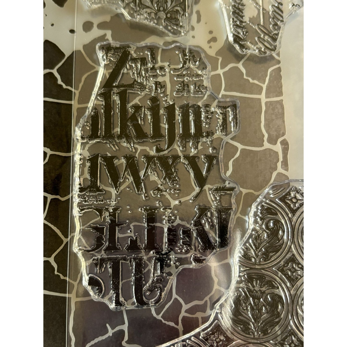 Stampers Anonymous Tim Holtz Mixed Media Clear Stamps Stencil Set Safari Print