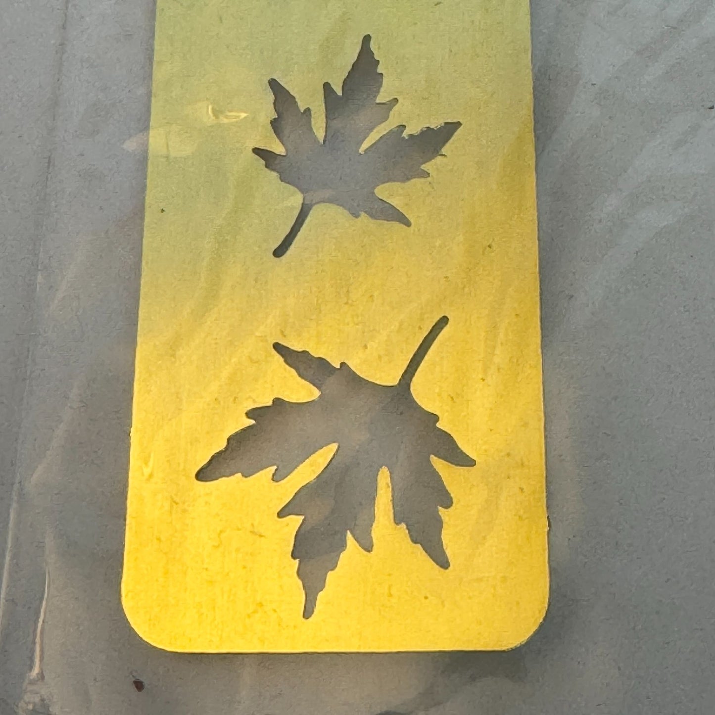 Heritage Handicrafts Maple Leaf Border Brass Embossing Stencil Crafts PRH-23